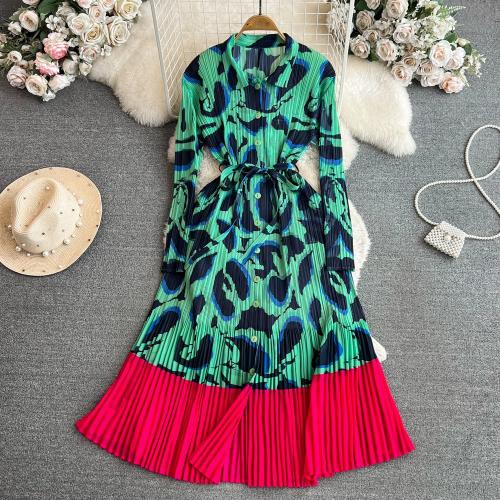 Polyester Waist-controlled & long style One-piece Dress loose printed green : PC