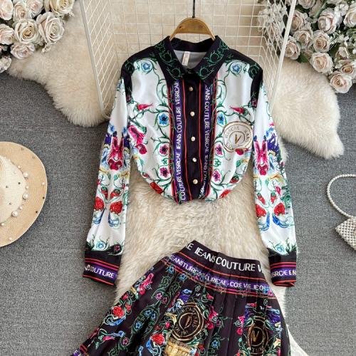 Polyester Slim & Pleated Two-Piece Dress Set printed mixed colors PC