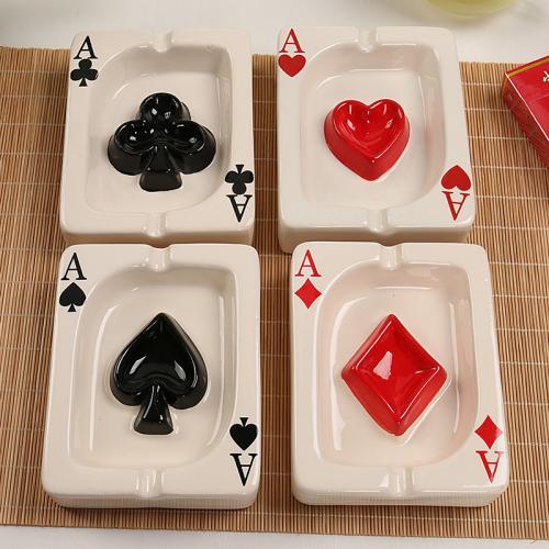Porcelaine Cendrier Forme de poker pièce