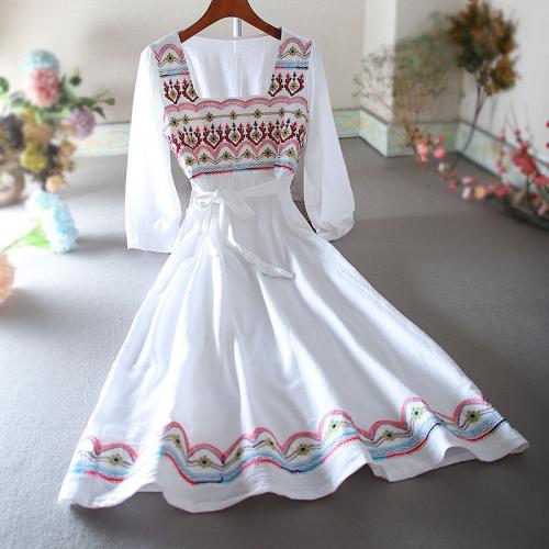 Baumwolle Einteiliges Kleid, Bestickt, Solide, mehr Farben zur Auswahl,  Stück