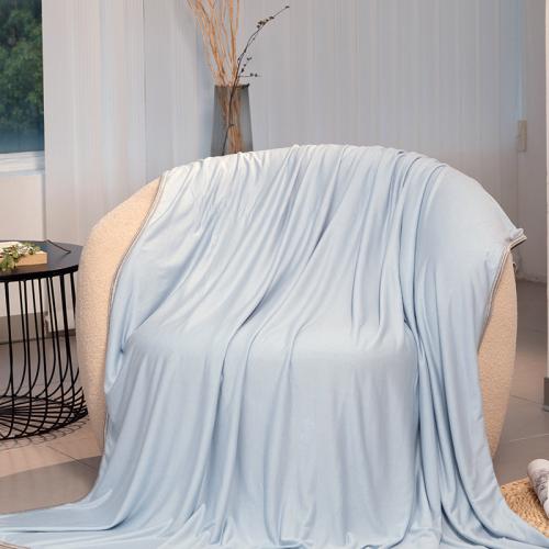 Polyester & Bamboo Fiber Soft Quilt & thermal PC