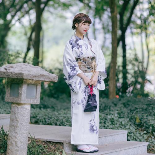 Polyester Sexy Kimono Afgedrukt Bloemen Witte stuk