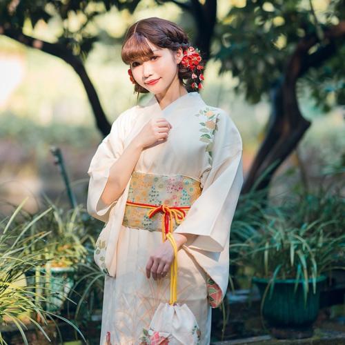 Polyester Sexy Kimono Kimono Kostuum & Riem Afgedrukt Bloemen lichtgeel stuk