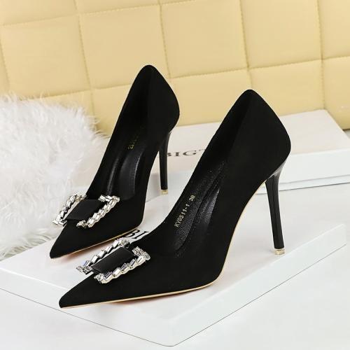 PU Leather High-Heeled Shoes pointed toe & anti-skidding PU Leather iron-on Solid black Pair