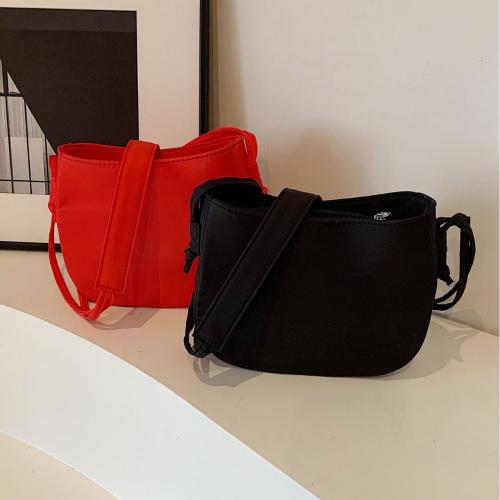 PU Cuir Crossbody Bag Solide plus de couleurs pour le choix pièce